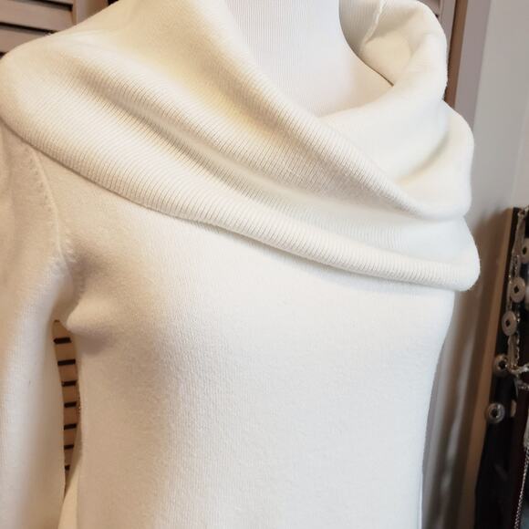 French Connection Off White Wide Cowl Neck Long Sweater Size Medium - Picture 2 of 7